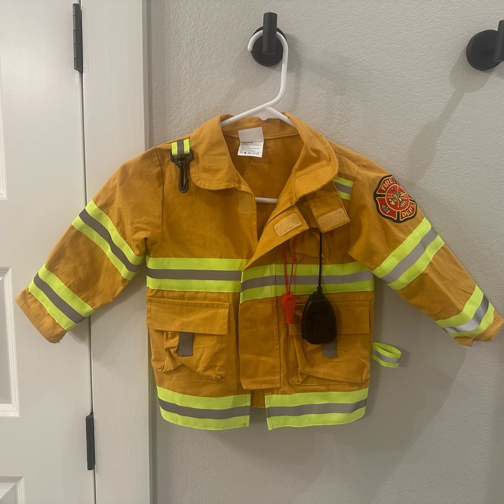 EUC kids Size 3T 4T Toddler Fire Department Jacket Halloween Costume Dress Up - Picture 5 of 11